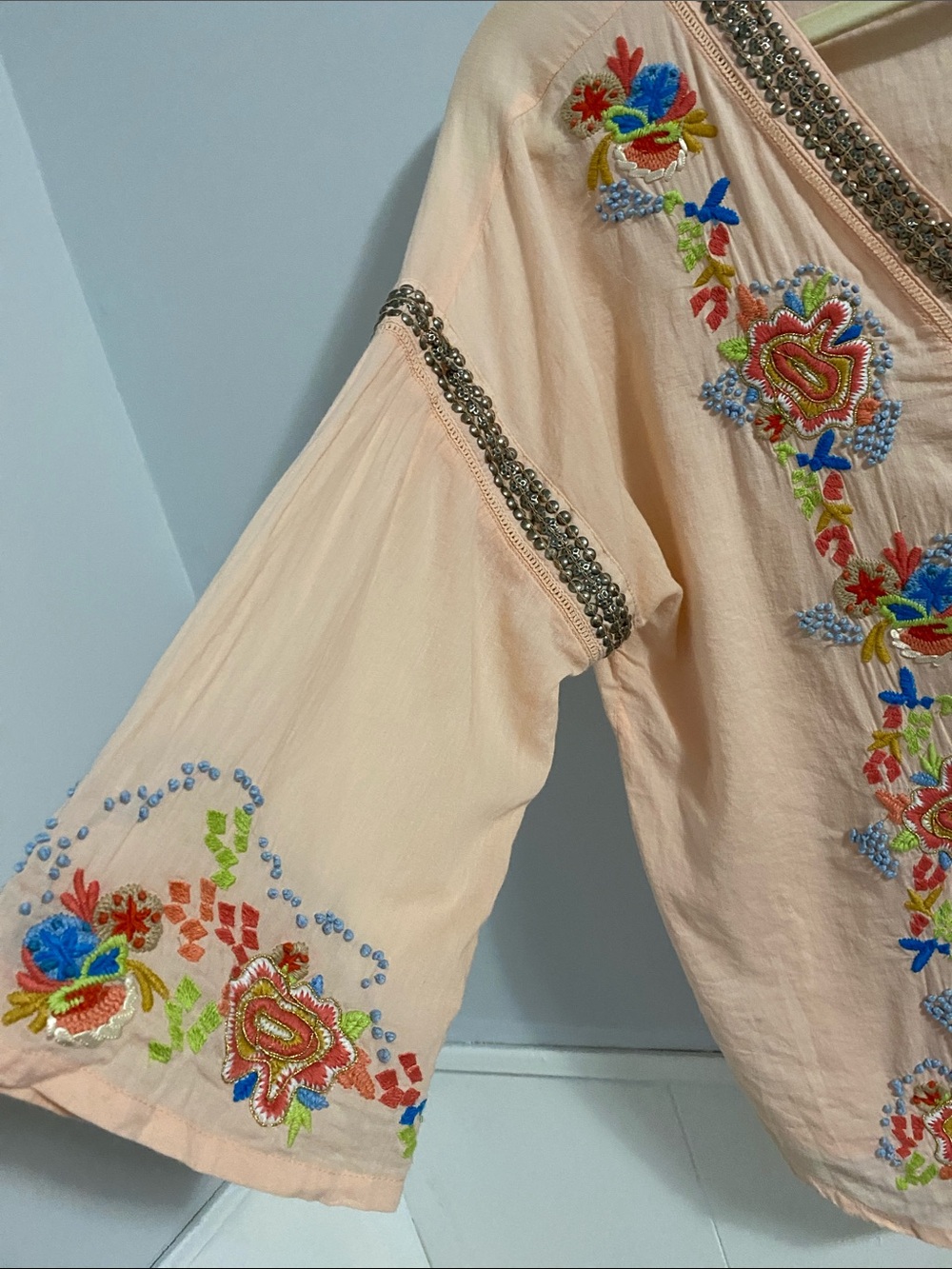 Soft surroundings Artsy embroidered peach tunic Boho women’s size medium - Picture 4 of 6